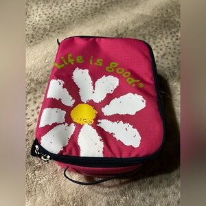 LIFE IS GOOD Pink Daisy Soft Body Design Lunchbox Zip Around Inside Pocket NWT